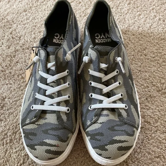 Camo Sneakers - Picture 2 of 3